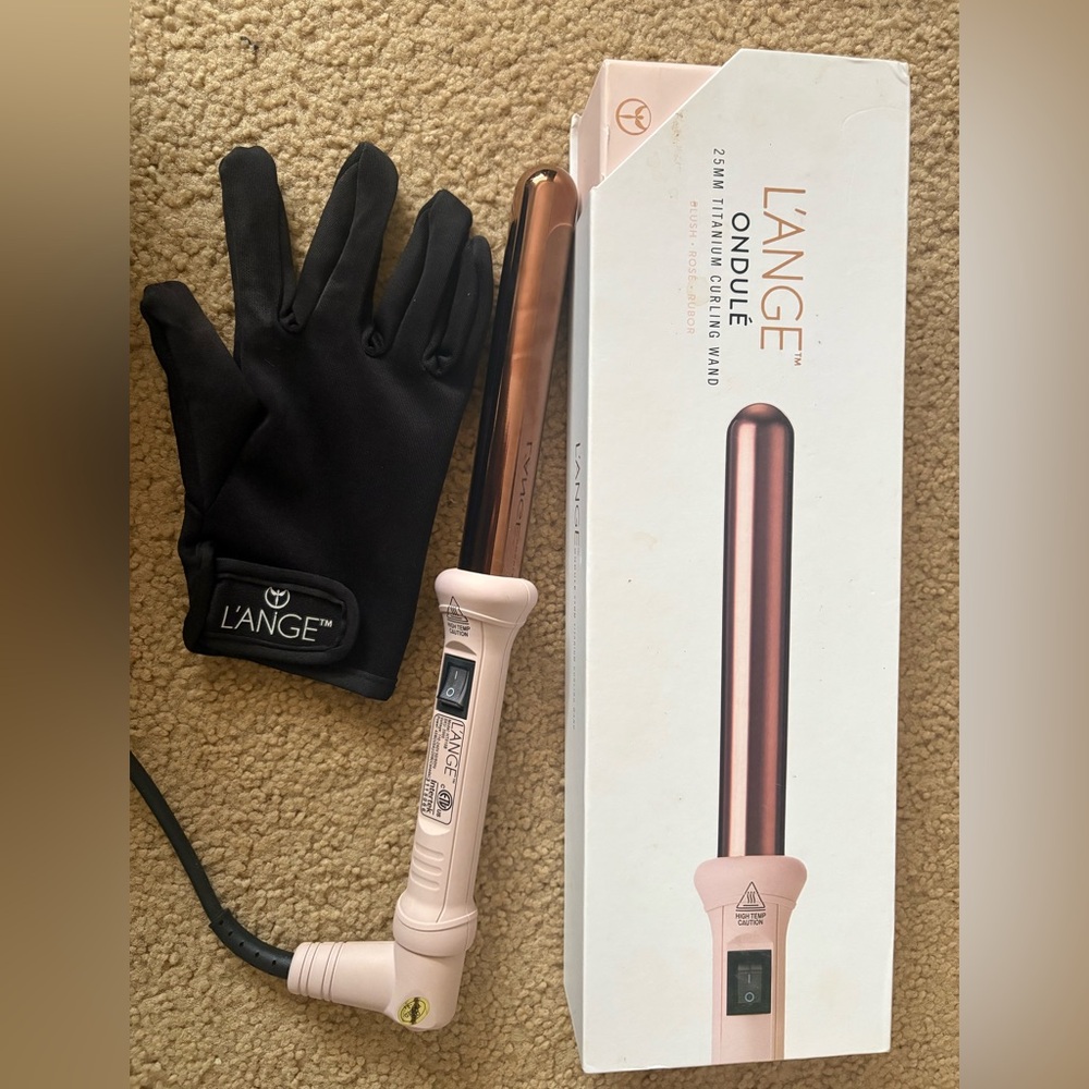 Lange Rose Gold Hair Curler with Black Glove